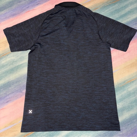 Men’s Lululemon Metal Vent Tech Blue black Golf Polo Size Medium Athletic - Picture 5 of 6